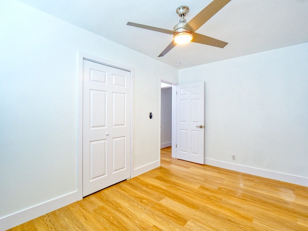 Gallery Photo 17